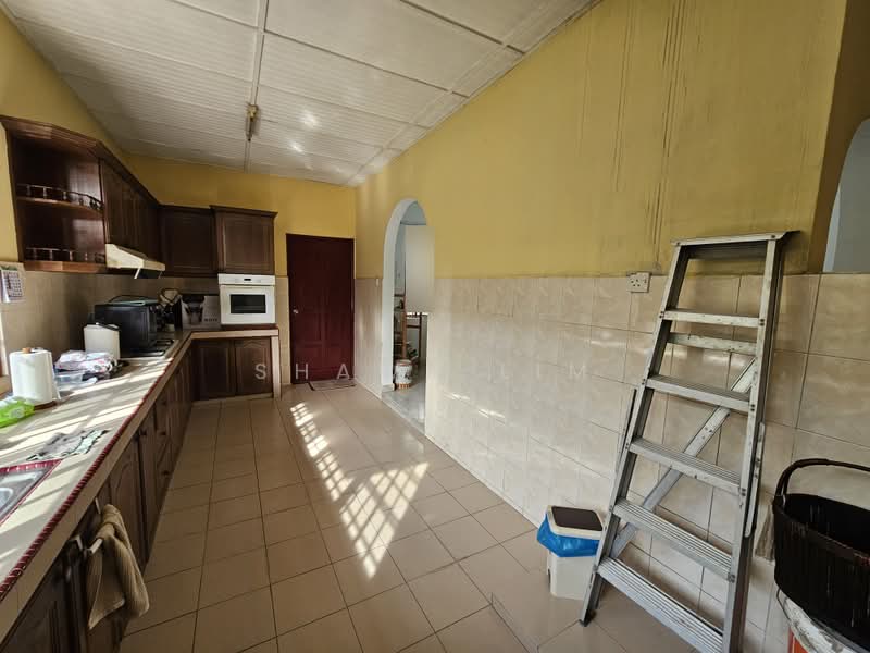 Semi-Detached House for Sale in Bukit Damansara (Damansara Heights) - Shawn Lim - Kitchen - PropertyGuru.com.my