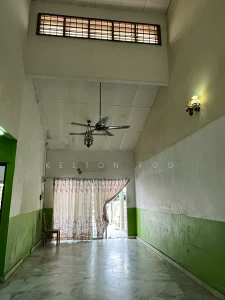1-storey Terraced House for Sale in Taman Velox (Rawang) - Kelton Foo - Living Room - PropertyGuru.com.my