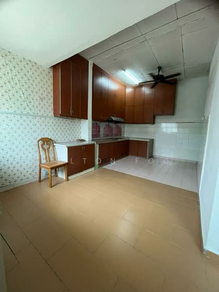 1-storey Terraced House for Sale in Taman Velox (Rawang) - Kelton Foo - Kitchen - PropertyGuru.com.my