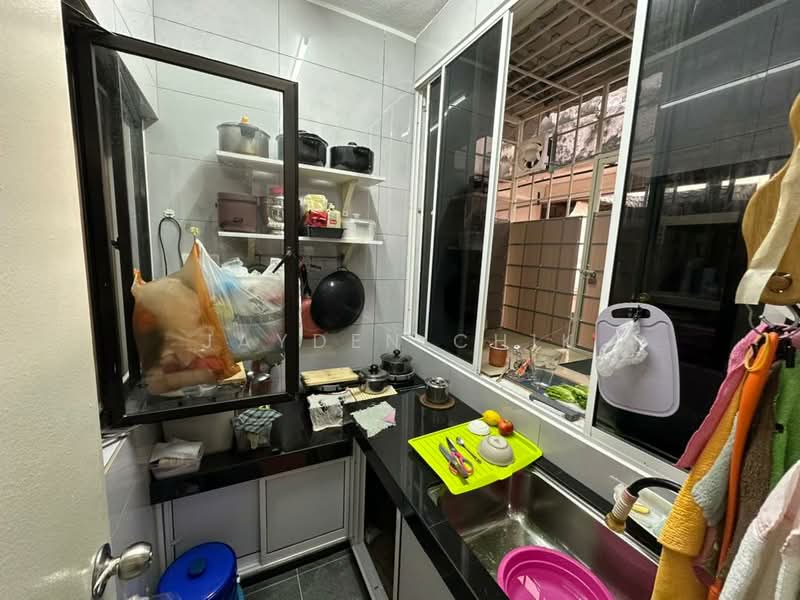Apartment for Sale at Taman Lembah Maju 600 Apartment - Jayden Chik - Kitchen - PropertyGuru.com.my