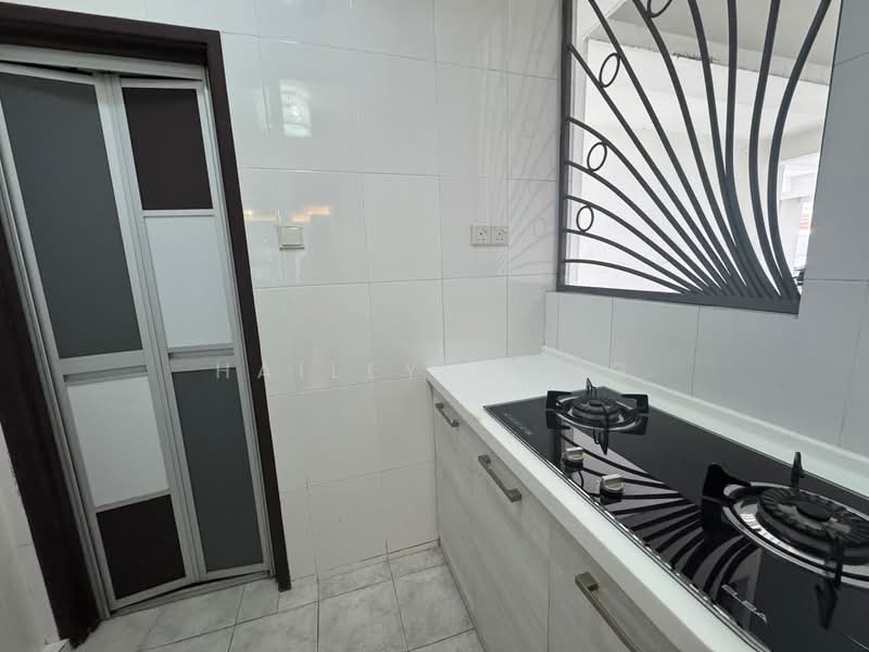 Condominium for Rent at The Brezza - Hailey Wong - Kitchen - PropertyGuru.com.my