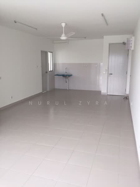Apartment for Sale at D'Cerrum Apartment - Nurul Zyra - Kitchen - PropertyGuru.com.my