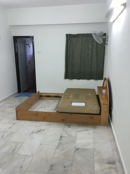 Rumah Teres 2 Tingkat untuk Disewa di Sungai Ara (Penang) - Hong . - Bedroom - PropertyGuru.com.my