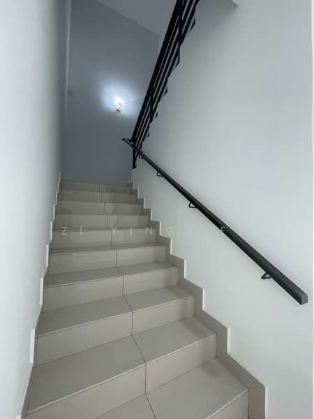 2-storey Terraced House for Rent in Bandar Tropicana Aman (Telok Panglima Garang) - Zi Ying Lee - Corridor - PropertyGuru.com.my