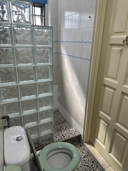 Rumah Banglo untuk Dijual di SS1 (Petaling Jaya) - DEV VJ - Bathroom - PropertyGuru.com.my