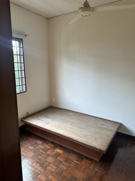 Rumah Banglo untuk Dijual di SS1 (Petaling Jaya) - DEV VJ - Bedroom - PropertyGuru.com.my
