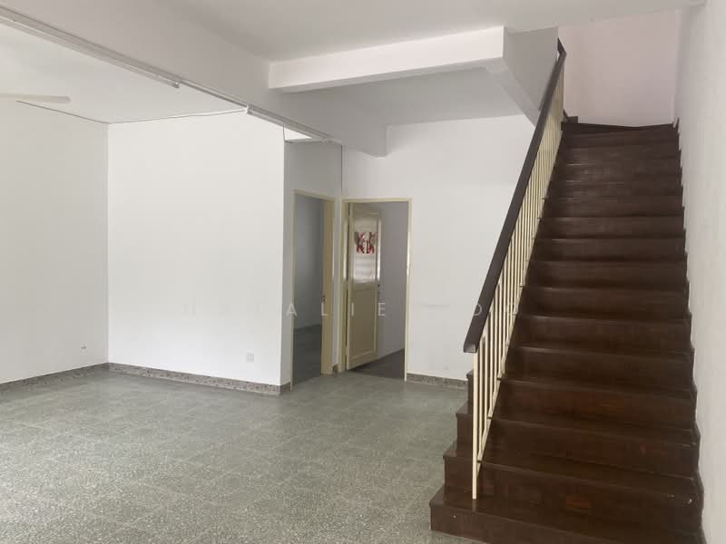 2-storey Terraced House for Sale in Taman United (Jalan Klang Lama (Old Klang Road)) - Natalie Soo - Living area - PropertyGuru.com.my