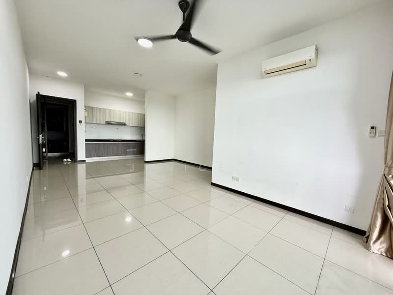 Servis Apartment untuk Dijual di Molek Regency - Janice . - PropertyGuru.com.my