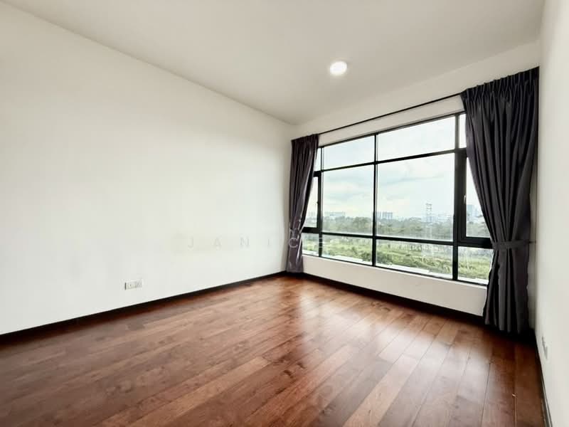 Servis Apartment untuk Dijual di Molek Regency - Janice . - PropertyGuru.com.my