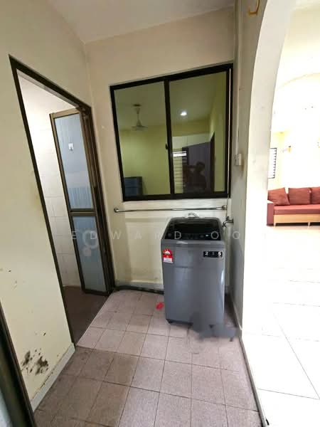 1-storey Terraced House for Rent in Taman Ungku Tun Aminah (Skudai) - Edward Oo - Interior - PropertyGuru.com.my