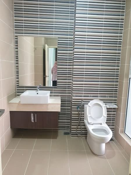 Bungalow for Sale in Bandar Tun Hussein Onn (Cheras) - Asyraf Azman - Bathroom - PropertyGuru.com.my