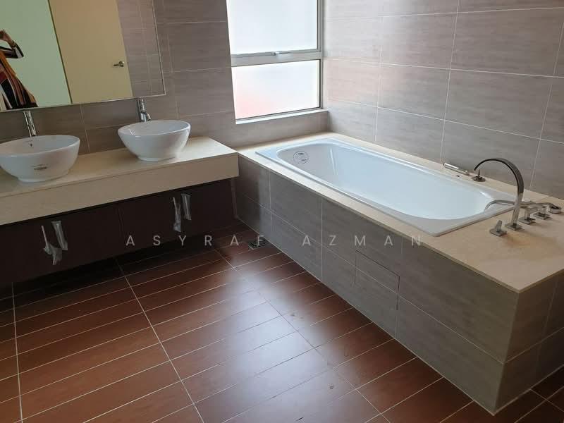 Bungalow for Sale in Bandar Tun Hussein Onn (Cheras) - Asyraf Azman - Bathroom - PropertyGuru.com.my