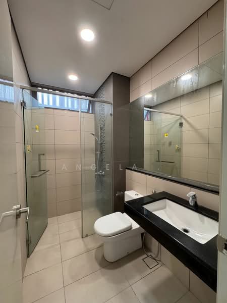 Condominium for Sale at KM1 East - Angela . - PropertyGuru.com.my