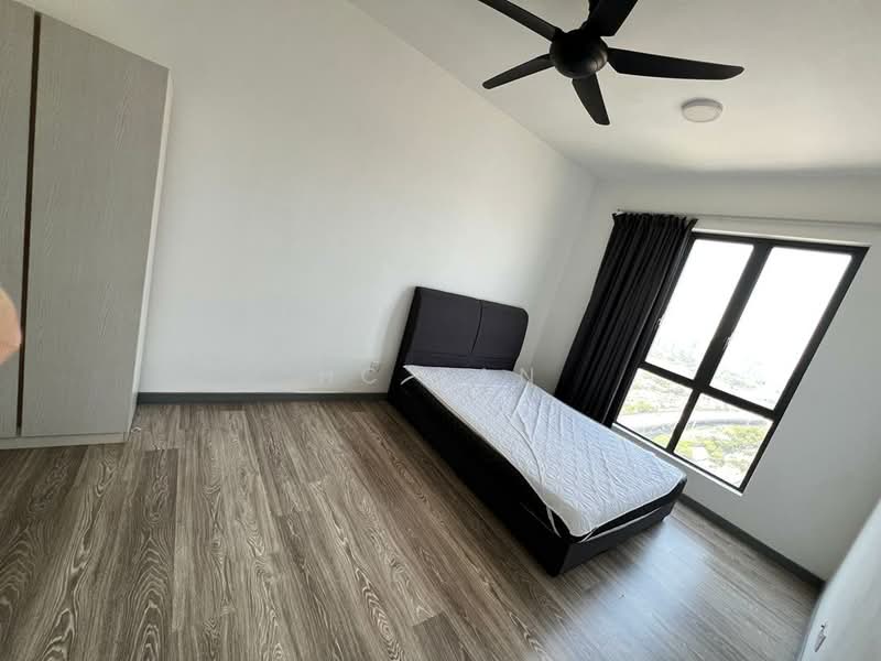 Servis Apartment untuk Dijual di United Point (Residensi Berpadu) - HC Tan - Bedroom - PropertyGuru.com.my
