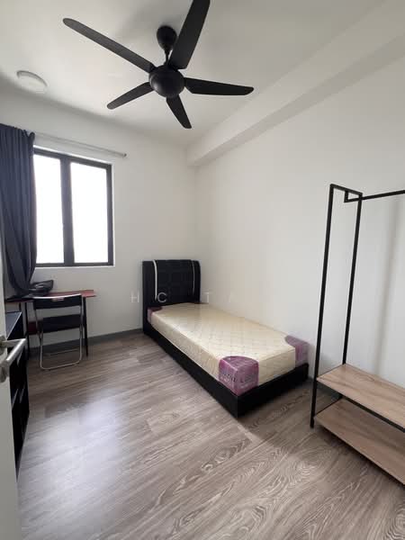 Servis Apartment untuk Dijual di United Point (Residensi Berpadu) - HC Tan - Bedroom - PropertyGuru.com.my