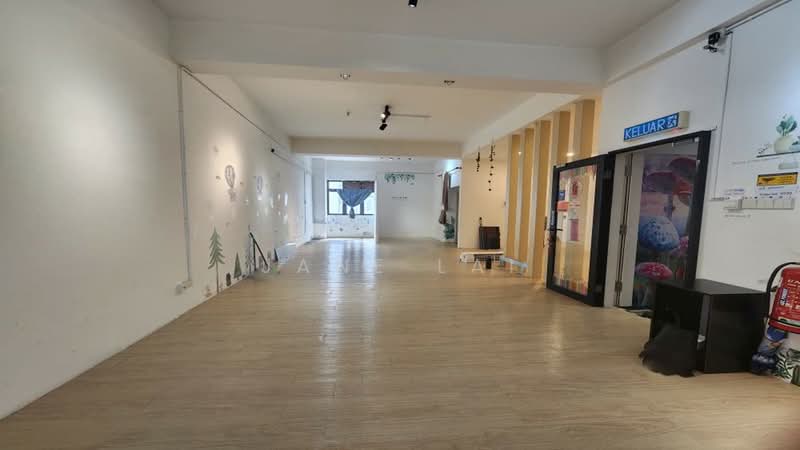 Kedai / Pejabat untuk Disewa di Iskandar Puteri (Nusajaya) (Johor) - Jane Lai - Corridor - PropertyGuru.com.my