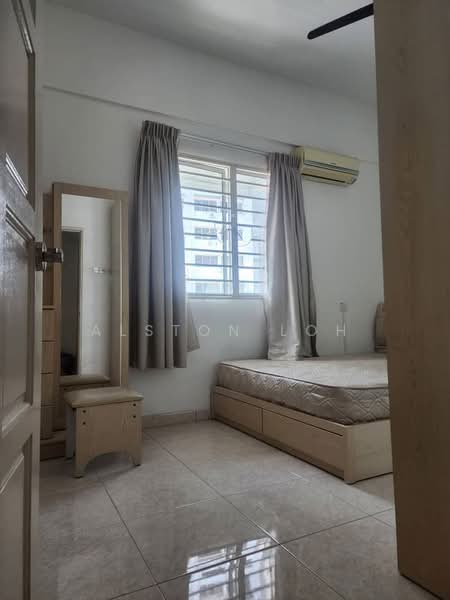 Rumah Flat untuk Dijual di Lavender Park - Alston Loh - Bedroom - PropertyGuru.com.my