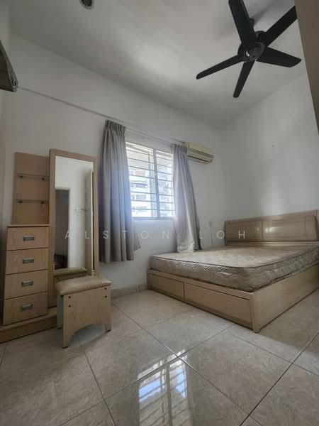 Rumah Flat untuk Dijual di Lavender Park - Alston Loh - Bedroom - PropertyGuru.com.my