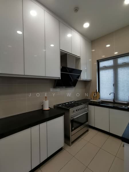 Semi-Detached House for Rent in 16 Sierra (Puchong) - Joey Wong - Kitchen - PropertyGuru.com.my