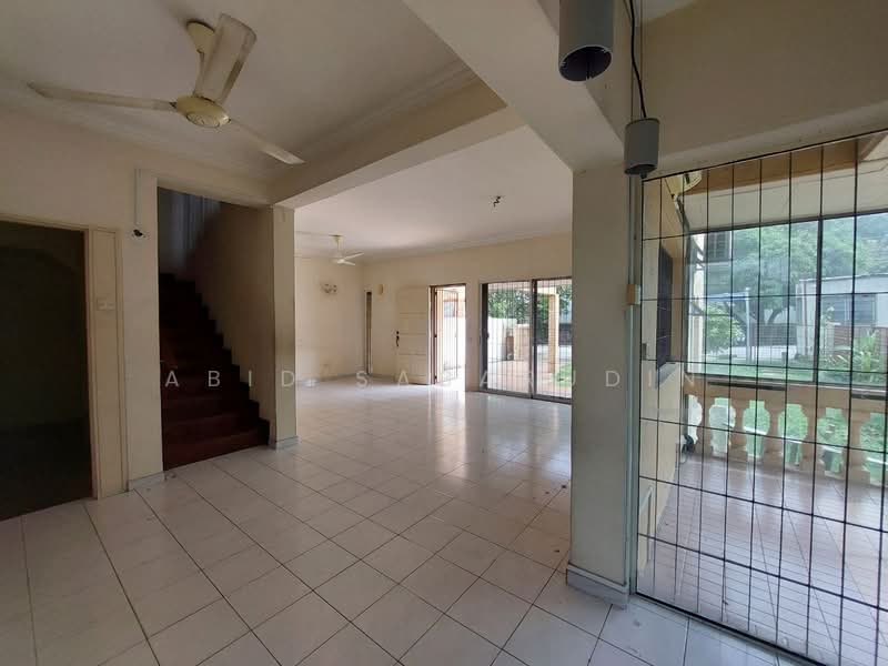 2-storey Terraced House for Sale in Taman Setiawangsa (Setiawangsa) - Abid Sabarudin - Living Room - PropertyGuru.com.my
