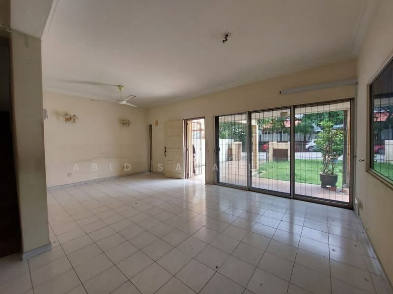 2-storey Terraced House for Sale in Taman Setiawangsa (Setiawangsa) - Abid Sabarudin - Living Room - PropertyGuru.com.my