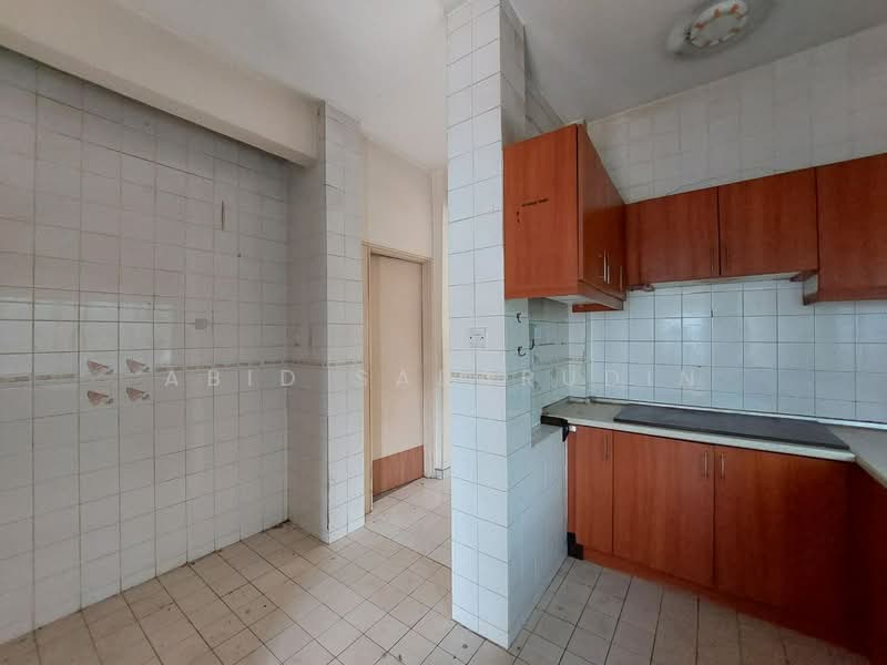 2-storey Terraced House for Sale in Taman Setiawangsa (Setiawangsa) - Abid Sabarudin - Kitchen - PropertyGuru.com.my