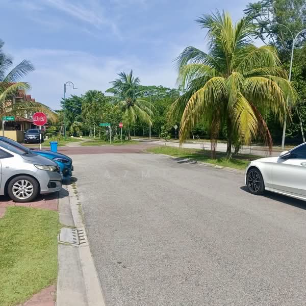Terraced House for Sale in Bukit Jelutong (Shah Alam) - Azmi . - Exterior - PropertyGuru.com.my