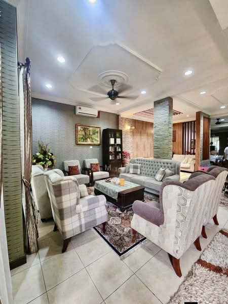 Terraced House for Sale in Bukit Jelutong (Shah Alam) - Azmi . - Living Room - PropertyGuru.com.my