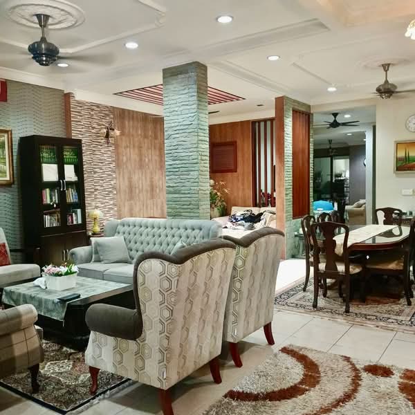 Terraced House for Sale in Bukit Jelutong (Shah Alam) - Azmi . - Living Room - PropertyGuru.com.my