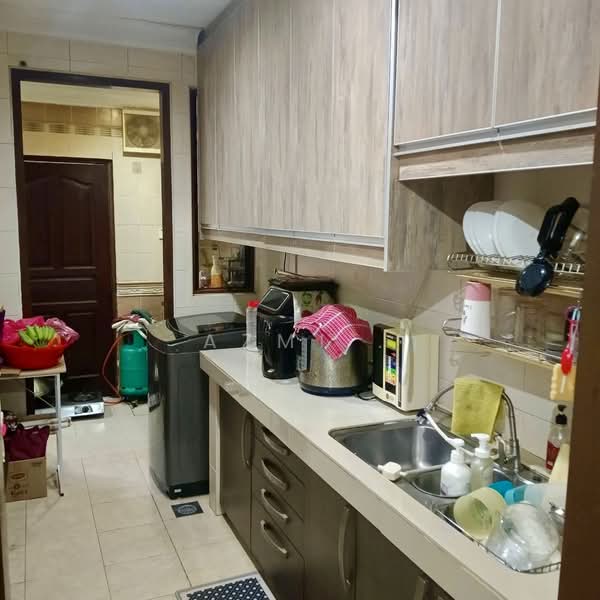 Terraced House for Sale in Bukit Jelutong (Shah Alam) - Azmi . - PropertyGuru.com.my