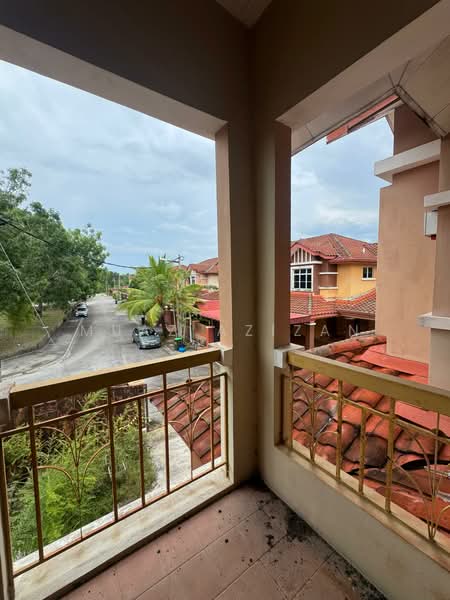 Semi-Detached House for Sale in Bandar Laguna Merbok (Sungai Petani) - Muaz Azizan - Balcony - PropertyGuru.com.my