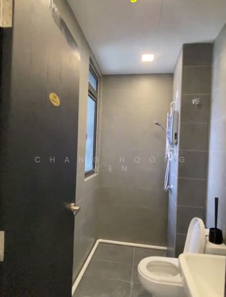 Servis Apartment untuk Disewa di Neu Suites - Chang Hoong Wen - Bathroom - PropertyGuru.com.my