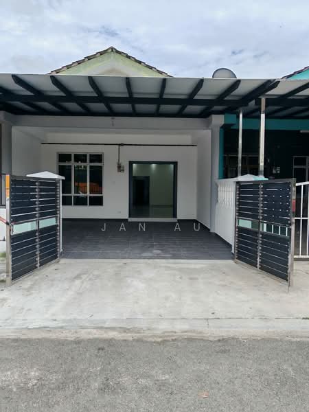 Rumah Teres 1 Tingkat untuk Dijual di Taman Bestari Indah (Ulu Tiram) - JAN AU - Exterior - PropertyGuru.com.my