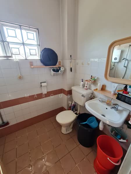 2-storey Terraced House for Sale in Taman TTDI Jaya (Shah Alam) - Marcus Low - PropertyGuru.com.my