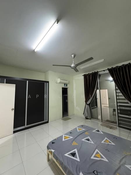 2-storey Terraced House for Rent in Gelang Patah (Johor) - April Chin - Bedroom - PropertyGuru.com.my