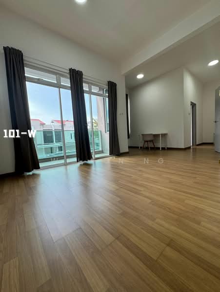 Semi-Detached House for Sale in Canary Garden (Klang) - Wilson Ng - Living Room - PropertyGuru.com.my