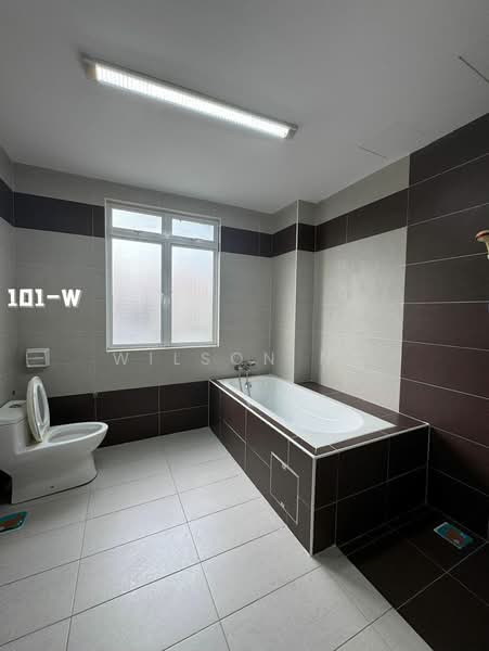 Semi-Detached House for Sale in Canary Garden (Klang) - Wilson Ng - Bathroom - PropertyGuru.com.my