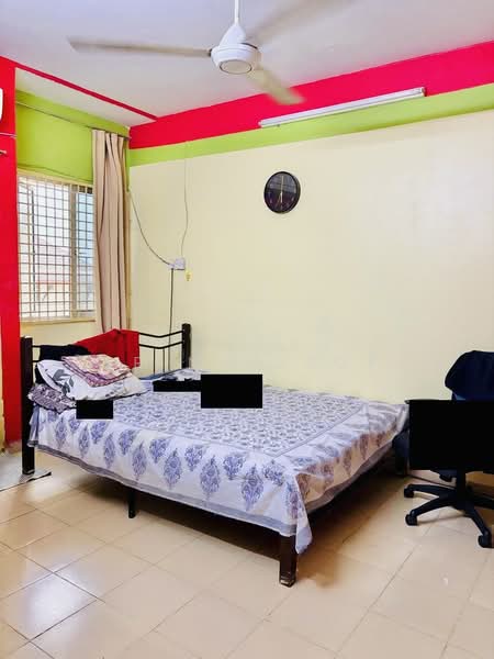 Condominium for Sale at Palm Court Condominium - Erin Yusof - Bedroom - PropertyGuru.com.my