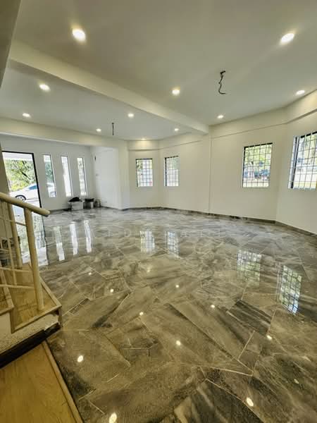 Rumah Teres 2 Tingkat untuk Dijual di Shah Alam (Selangor) - Aida Ali - Living Area - PropertyGuru.com.my