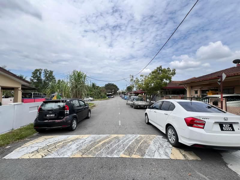 Rumah Teres 1 Tingkat untuk Dijual di Hulu Semenyih (Selangor) - Mohd Faizal - Exterior - PropertyGuru.com.my