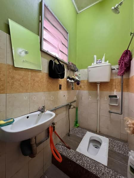 Rumah Teres 1 Tingkat untuk Dijual di Hulu Semenyih (Selangor) - Mohd Faizal - Bathroom - PropertyGuru.com.my