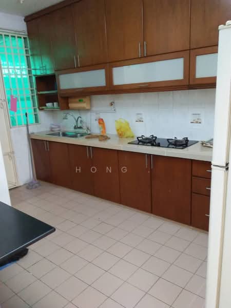Rumah Teres 2 Tingkat untuk Disewa di Sungai Ara (Penang) - Hong . - Kitchen - PropertyGuru.com.my