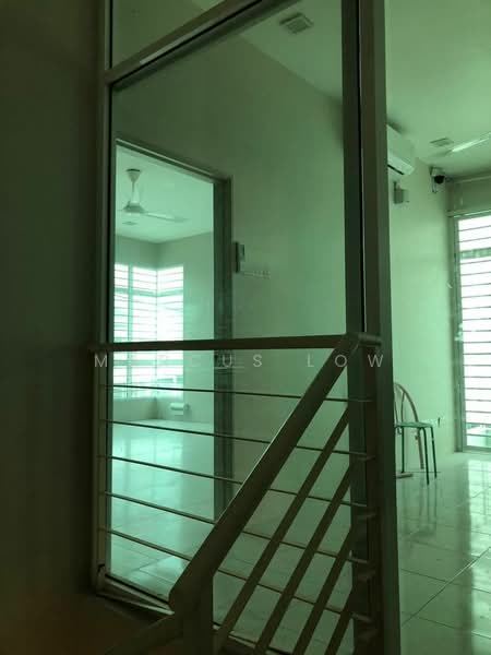 Semi-Detached House for Sale in Bandar Saujana Putra (Tanjong Duabelas) - Marcus Low - PropertyGuru.com.my