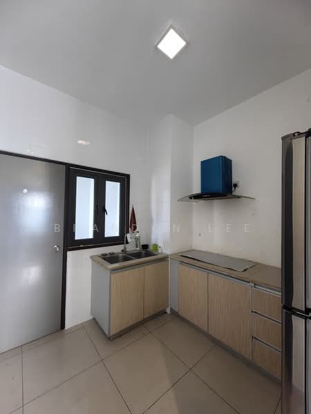 Service Residence for Rent at SkyVille 8 @ Benteng 8 - Brandon Lee - Kitchen - PropertyGuru.com.my