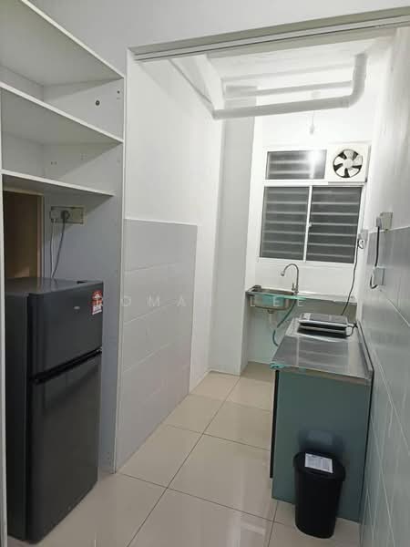 Service Residence for Rent at Galleria Equine Park - Roman Lee - Kitchen - PropertyGuru.com.my