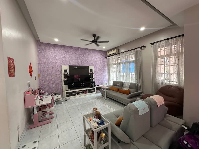 Rumah Berkembar untuk Dijual di Taman Bukit Jaya (Ulu Tiram) - Jason Khoo - Living Room - PropertyGuru.com.my
