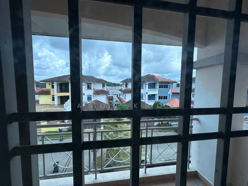 Rumah Berkembar untuk Dijual di Taman Bukit Jaya (Ulu Tiram) - Jason Khoo - Exterior - PropertyGuru.com.my