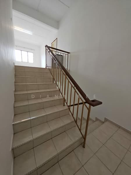 Semi-Detached House for Sale in Taman Mesra (Klang) - Diana See - Corridor - PropertyGuru.com.my