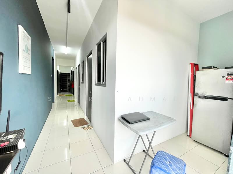 Apartment for Sale at Puncak Hijauan - Sabirin Ahmad - Corridor - PropertyGuru.com.my