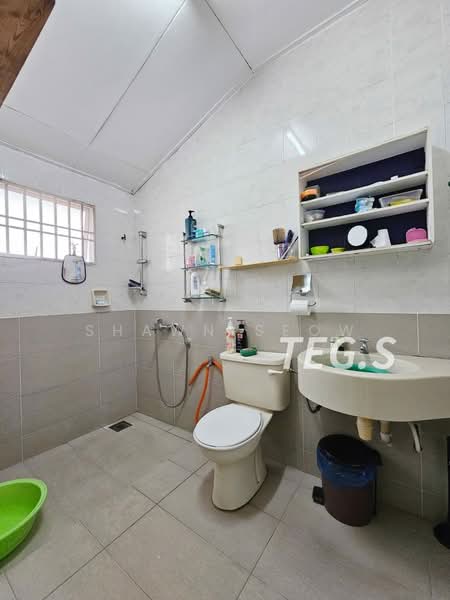Terraced House for Sale in Bukit Rimau (Shah Alam) - Shawn Seow - Bathroom - PropertyGuru.com.my